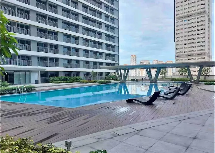 Fame Residences One-bedroom Unit Aparthotel *
